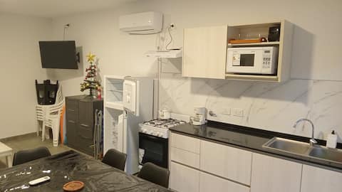 Airbnb con mejor rendimiento: Fr. In the Best Area of Mar Azul House in Front en Mar Azul