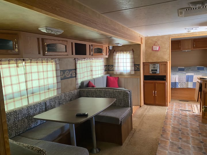 Two Bedroom Camper With Dock On Raccoon Creek - Ohio