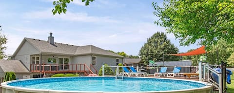 Oasis w/Pool & Billiards/Stadiums & Midtown Nearby