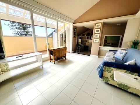 Popular Airbnb listing: Luxury Penthouse Belvedere Suite – Ospedaletti in Ospedaletti