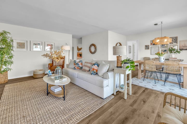 Bayfront Luxe - Long Beach, CA