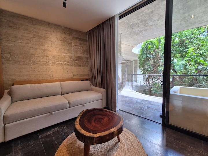Departamento Con Arquitectura Brutalista En Tulum - Tulum