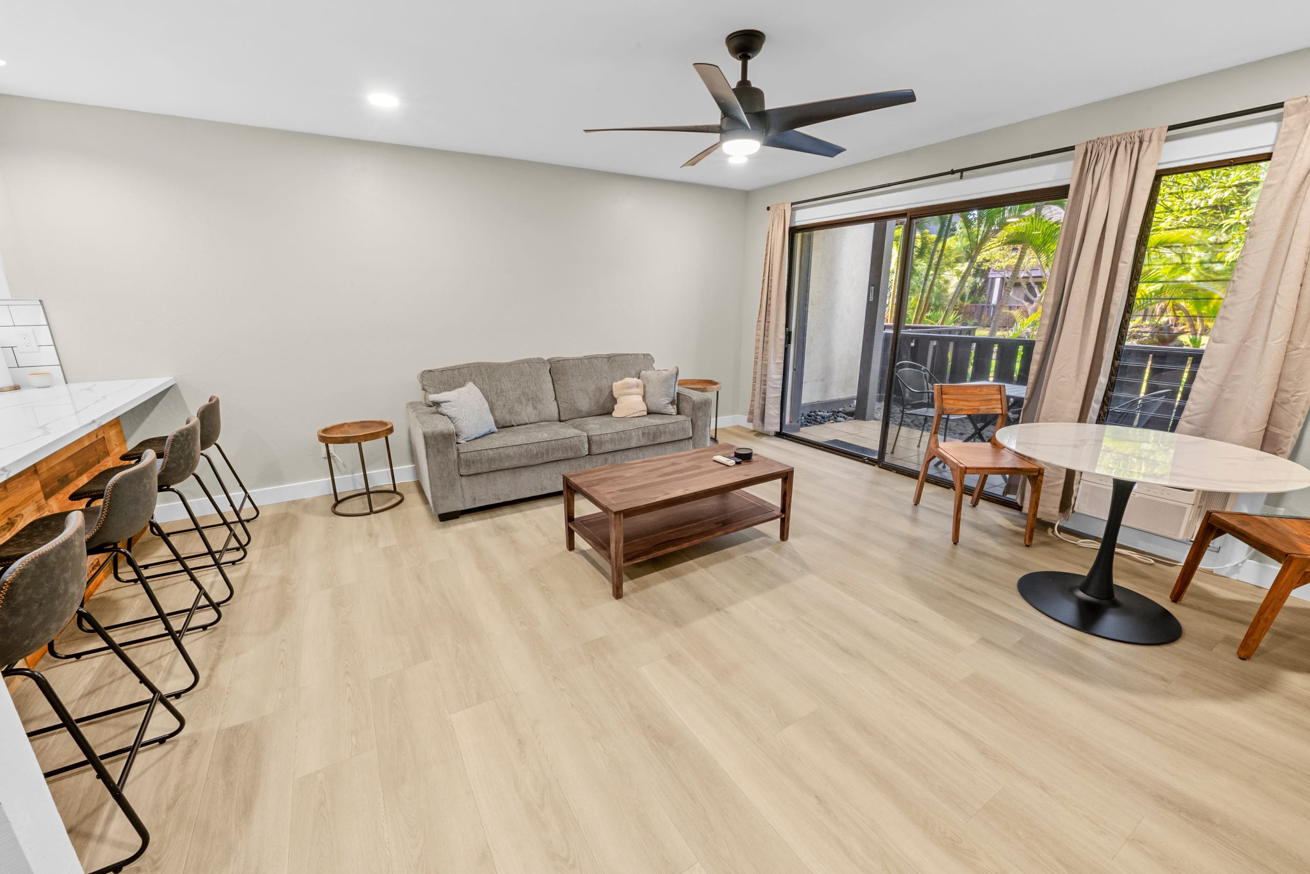 Tropical Zen Escape Modern 1BR Steps from Beach - Image 5