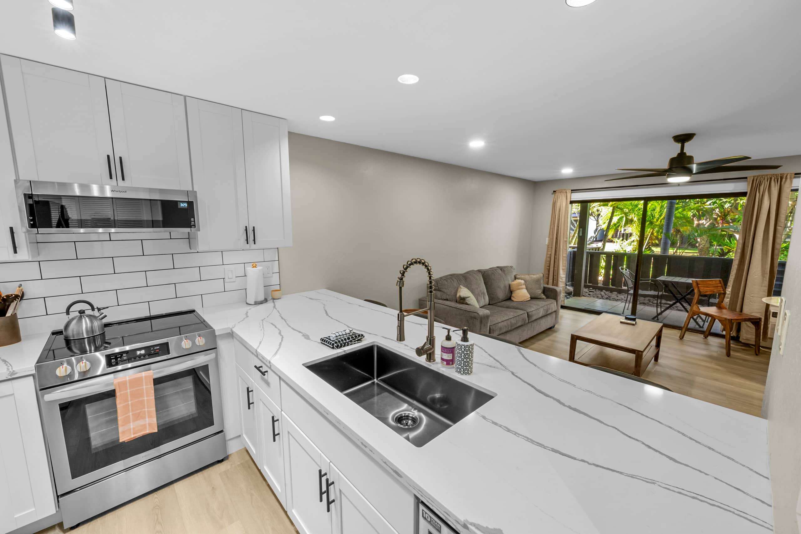 Tropical Zen Escape Modern 1BR Steps from Beach - Image 13