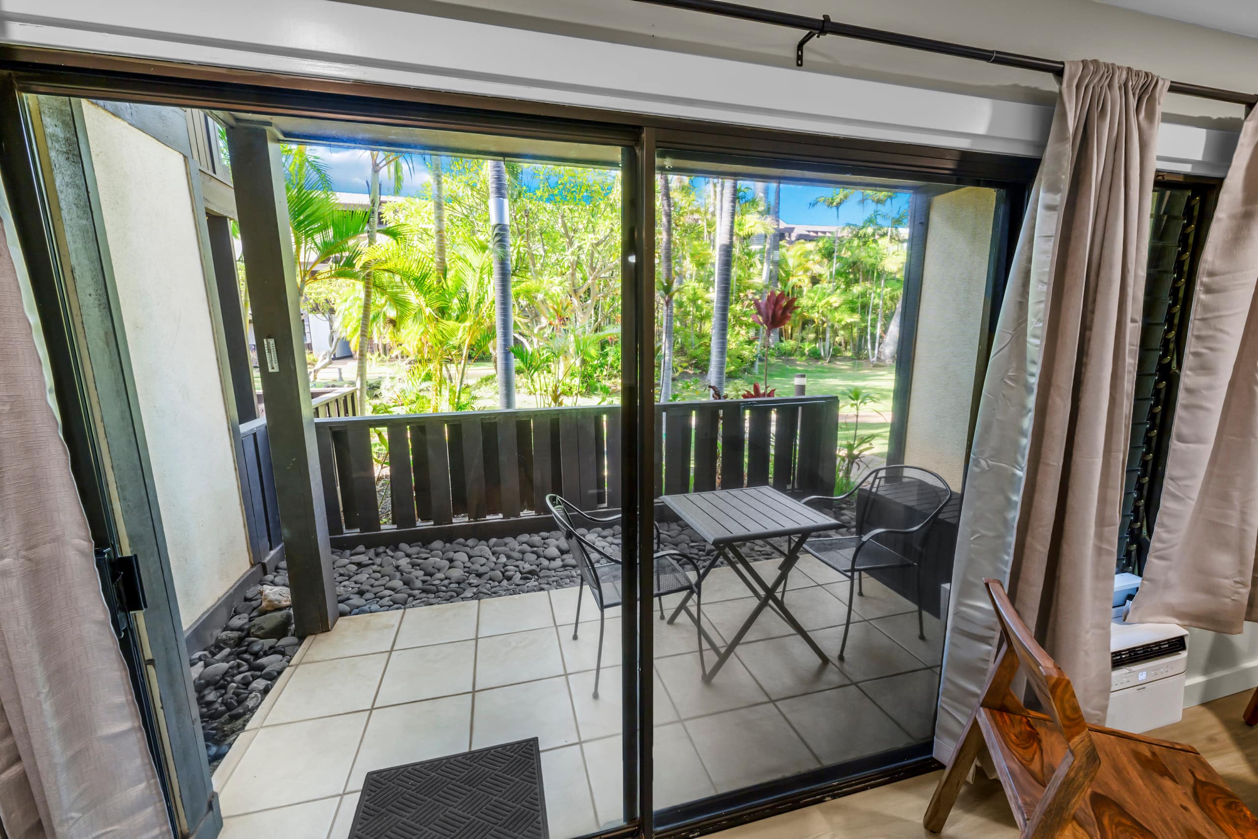 Tropical Zen Escape Modern 1BR Steps from Beach - Image 42