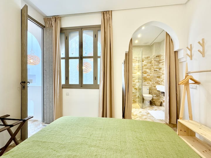 საძინებელი 1