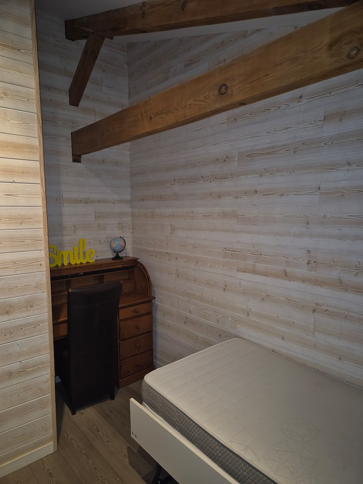 საძინებელი 3