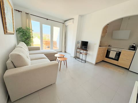 Popular Airbnb listing: Calpe Central Penthouse Retreat with Pool in Calp