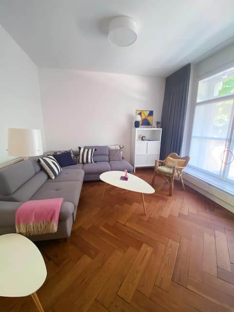 Top Airbnb: Charming Art Nouveau apartment in Enge
