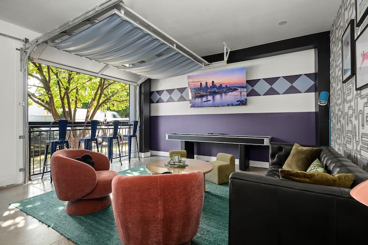 Stable 6 | Fire Pits, Mini Golf, Games, Walkable - Louisville, KY