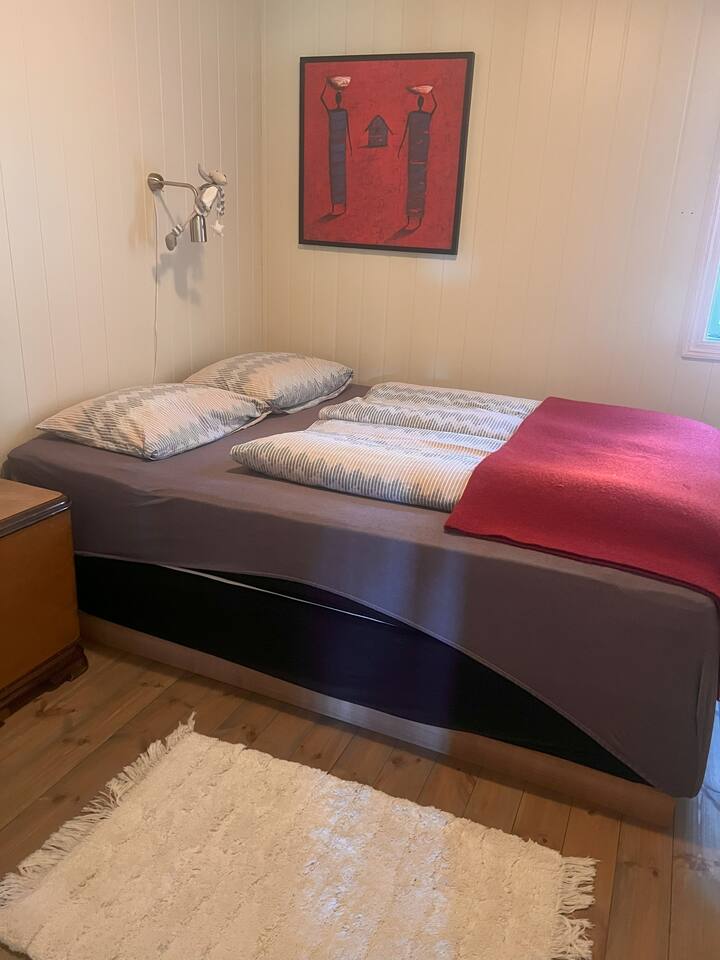 Spálňa 2, 1 poschodie.