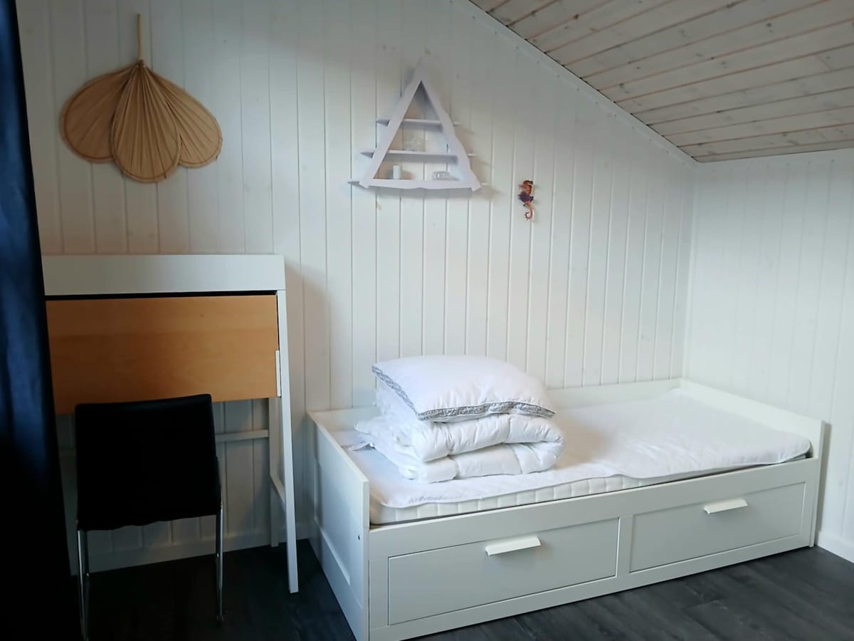 საძინებელი 3