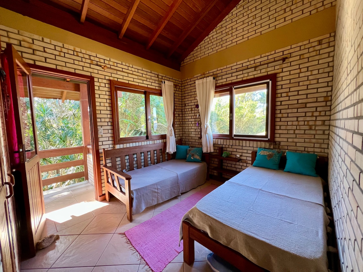 من الممكن هنا الانضمام إلى الأسرّة الفردية للحصول على سرير مزدوج.