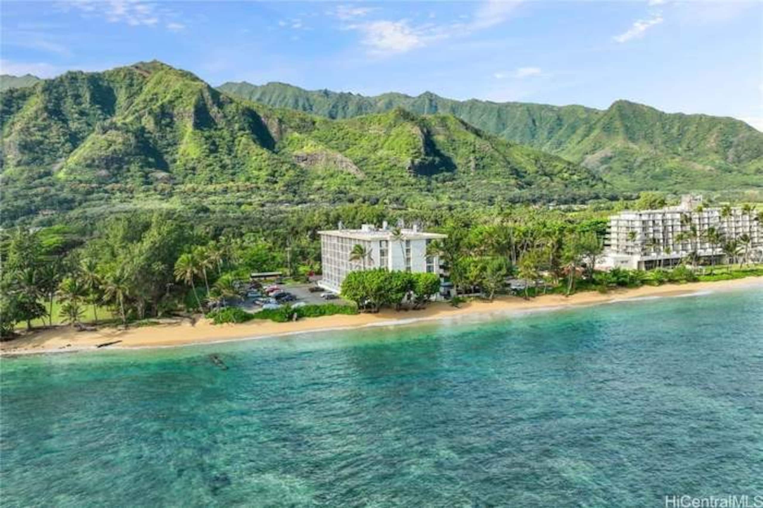 North Shore Beachfront Studio - Image 15