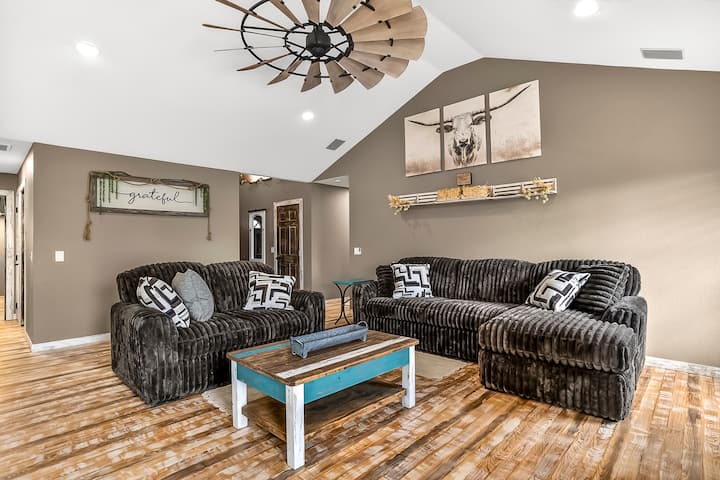 No Bull About It- Your Extended Stay - Ozark, MO