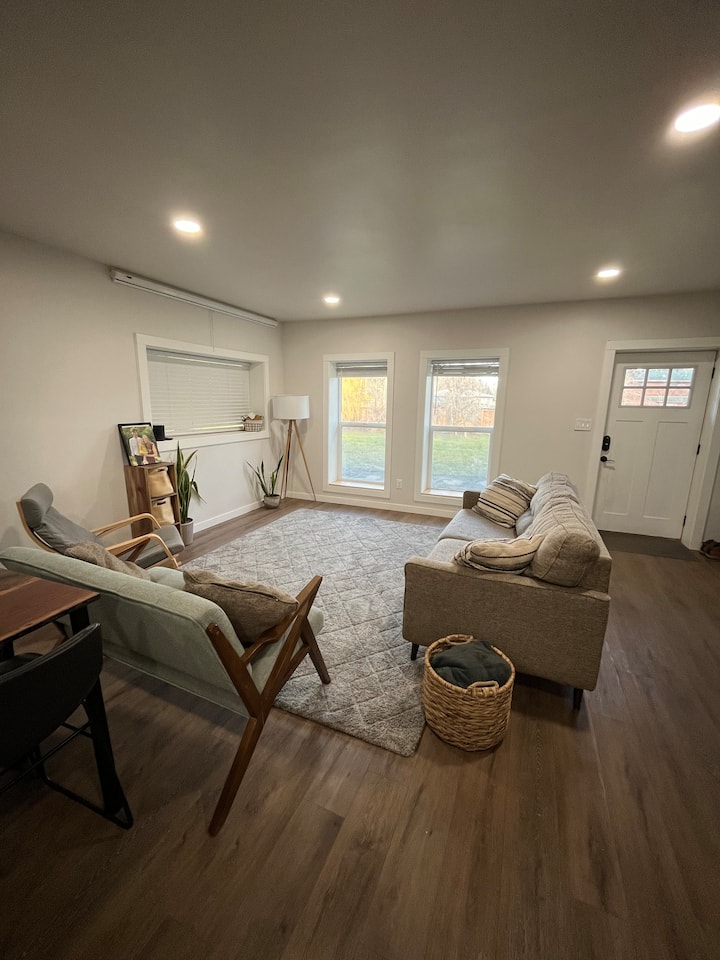 Private And Cozy Home Away From Home - Walla Walla, WA