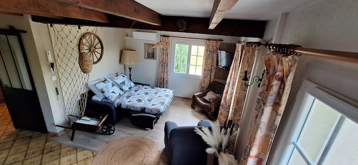 Sebule ambayo inakuwa chumba cha pili cha kulala