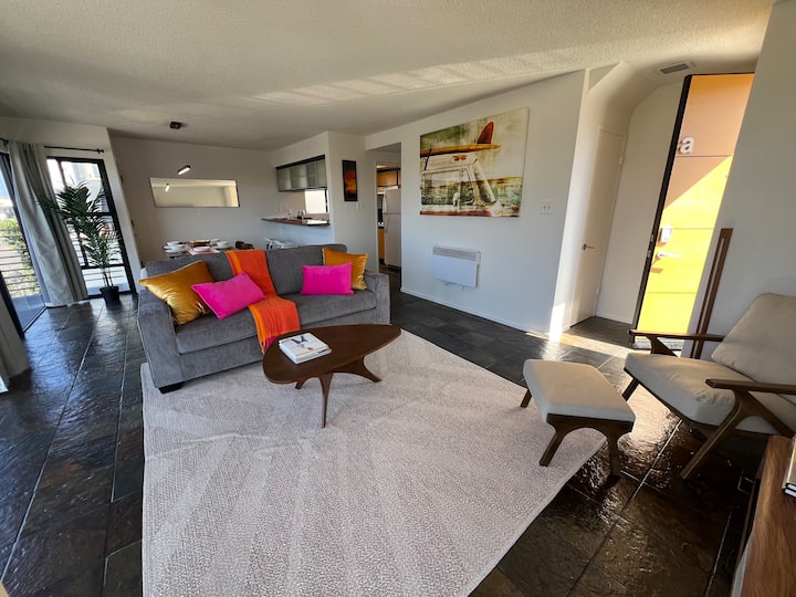 El Porto Retreat | 1 Block To Beach + Ocean Views - 리돈도비치