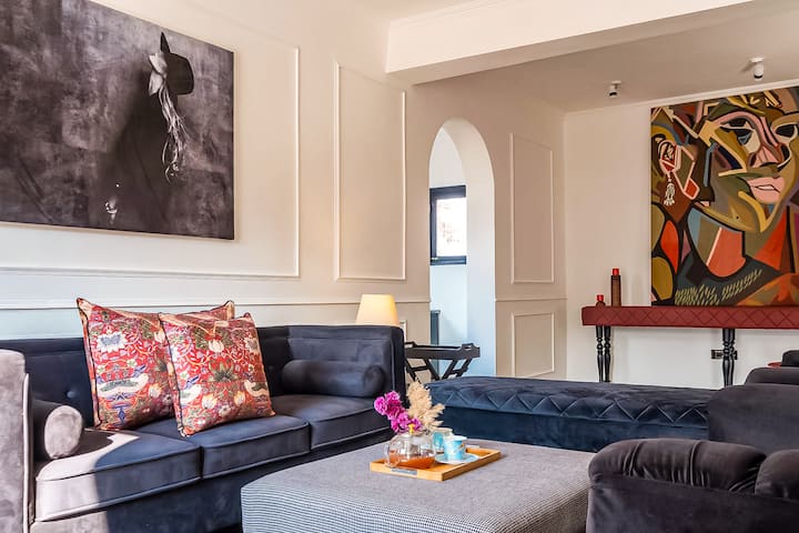 Gulistan House | Chic 3bhk Villa By Sama Homestays - Gulmarg