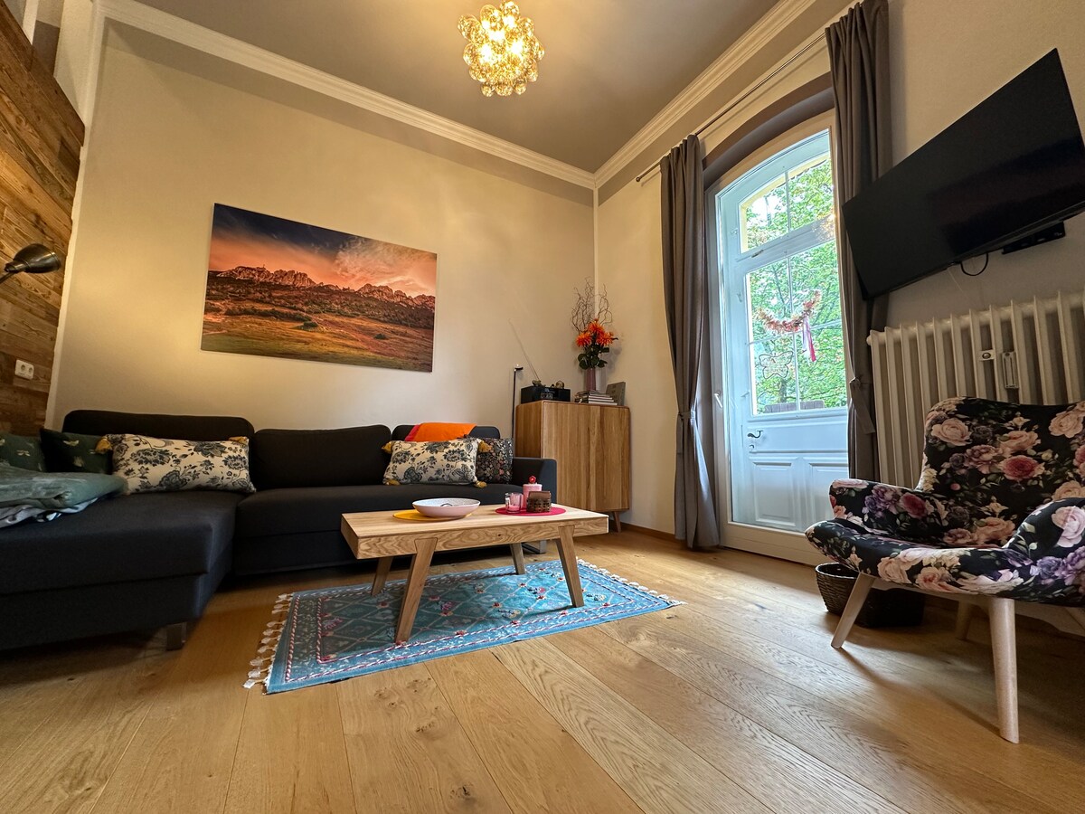 Top performing Airbnb: Stylish apartment in the old castle hotel in Aschau I.Chiemgau