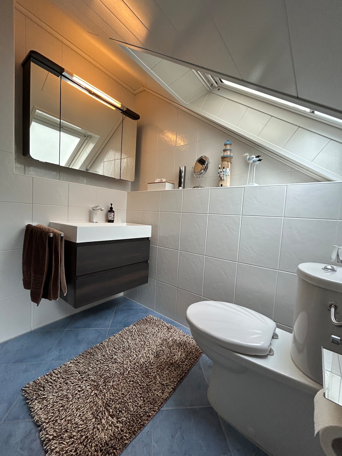 Attic apartment with high-quality equipment