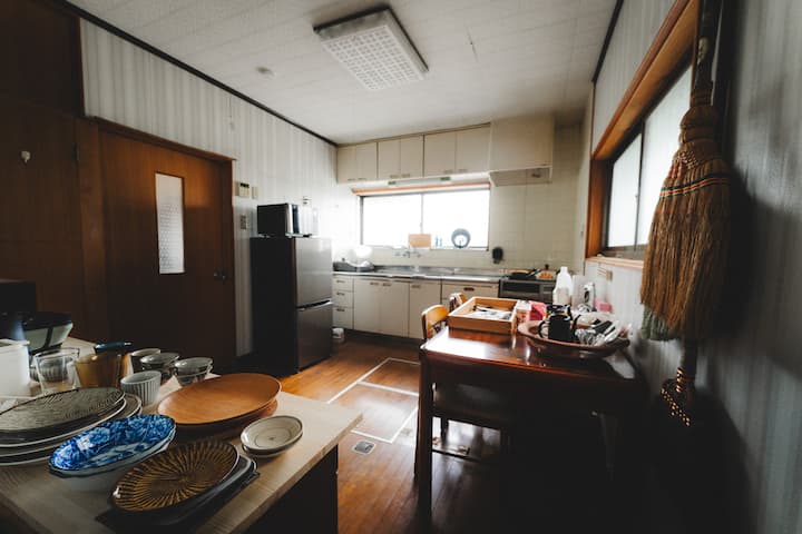 2000m2の柿畑と一軒家を丸ごと貸切｜のんびり田舎で家族時間 - Hashimoto