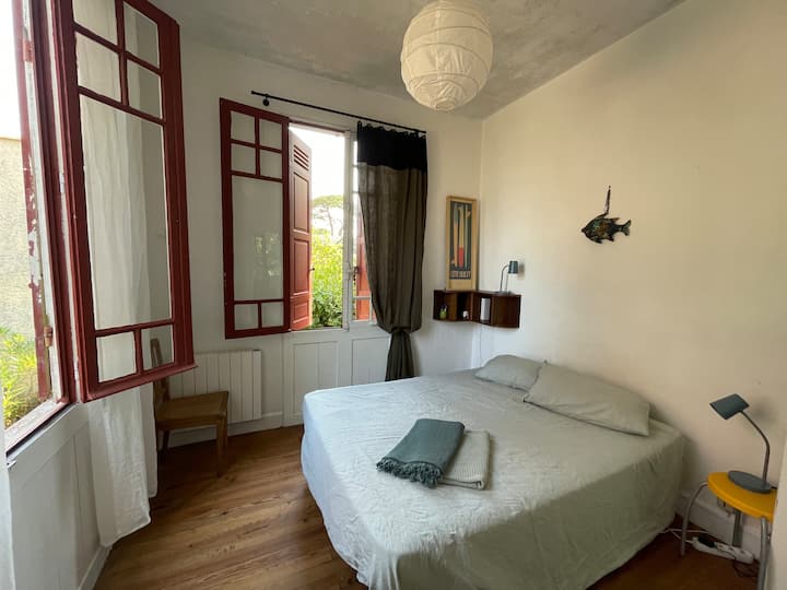 غرفة النوم 1