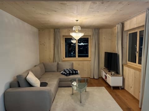 Top Airbnb: Cozy Alpine Home • Titlis Lift Just Steps Away in Engelberg