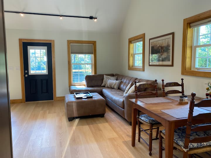 The Cabin On Main - Manchester, Vermont - Manchester, VT