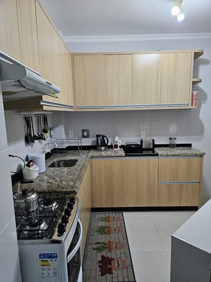 Apartamento Meia Praia - Itapema 70 Metros Do Mar - Itapema