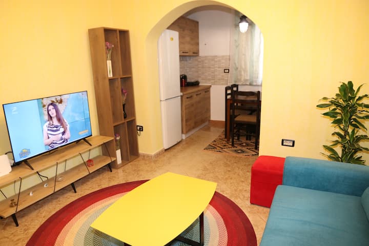 Comfortable Apartment Ideal For Families And Group - Tirane