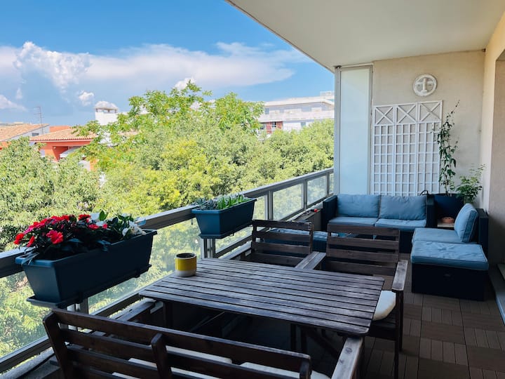 T2 Récent & Confortable Avec Terrasse & Parking - Marseille