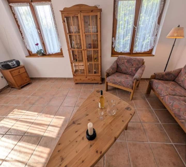 Csend éS Nyugalom A Szőlőhegyen Vízparti Panoráma - Siófok
