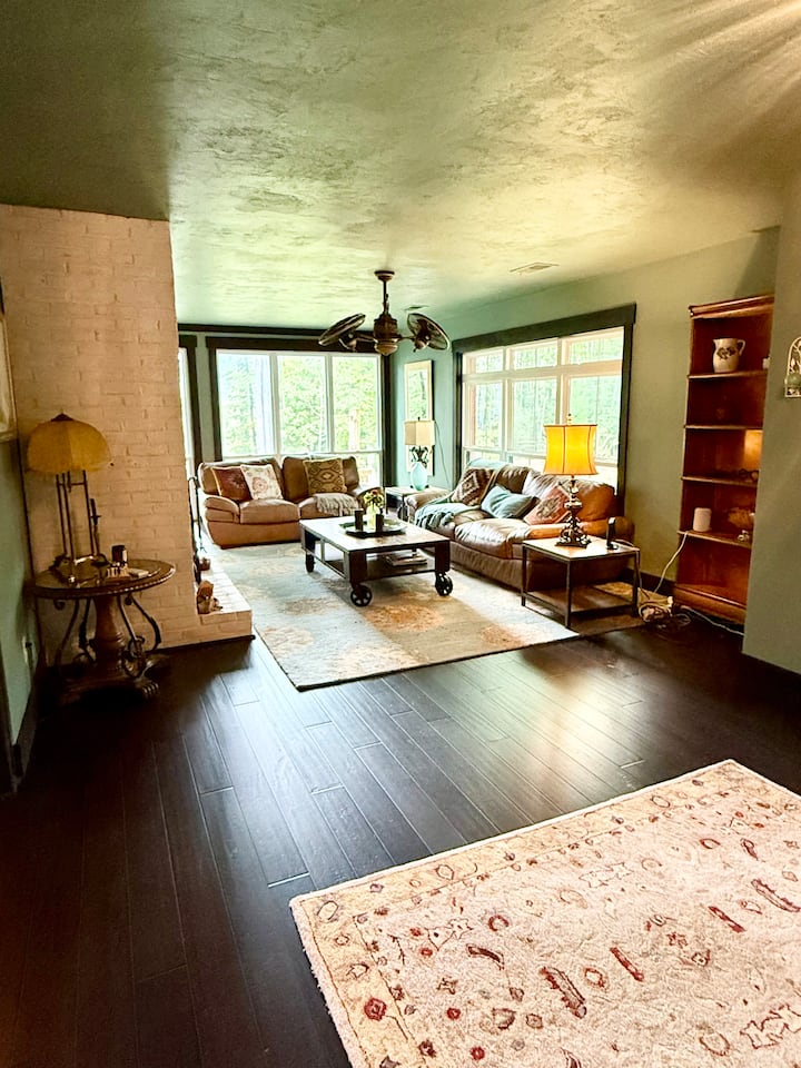 Serene And Peaceful Mountain Escape - Saluda, NC