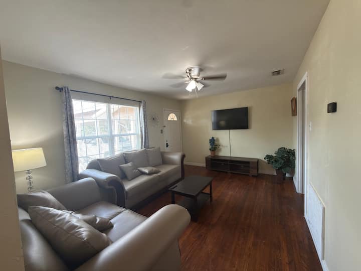 Home In Kingsville - Kingsville