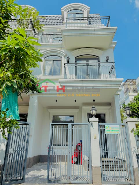 Lakeview City - 3-Bedroom Villa, Green Living, Quality Living