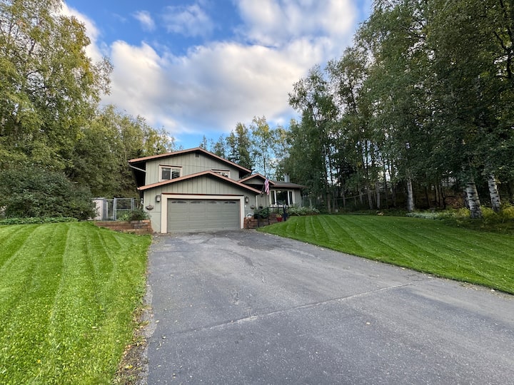 Eagle River Home | Family Fun & Alaskan Adventure - Chugach State Park, Eagle River