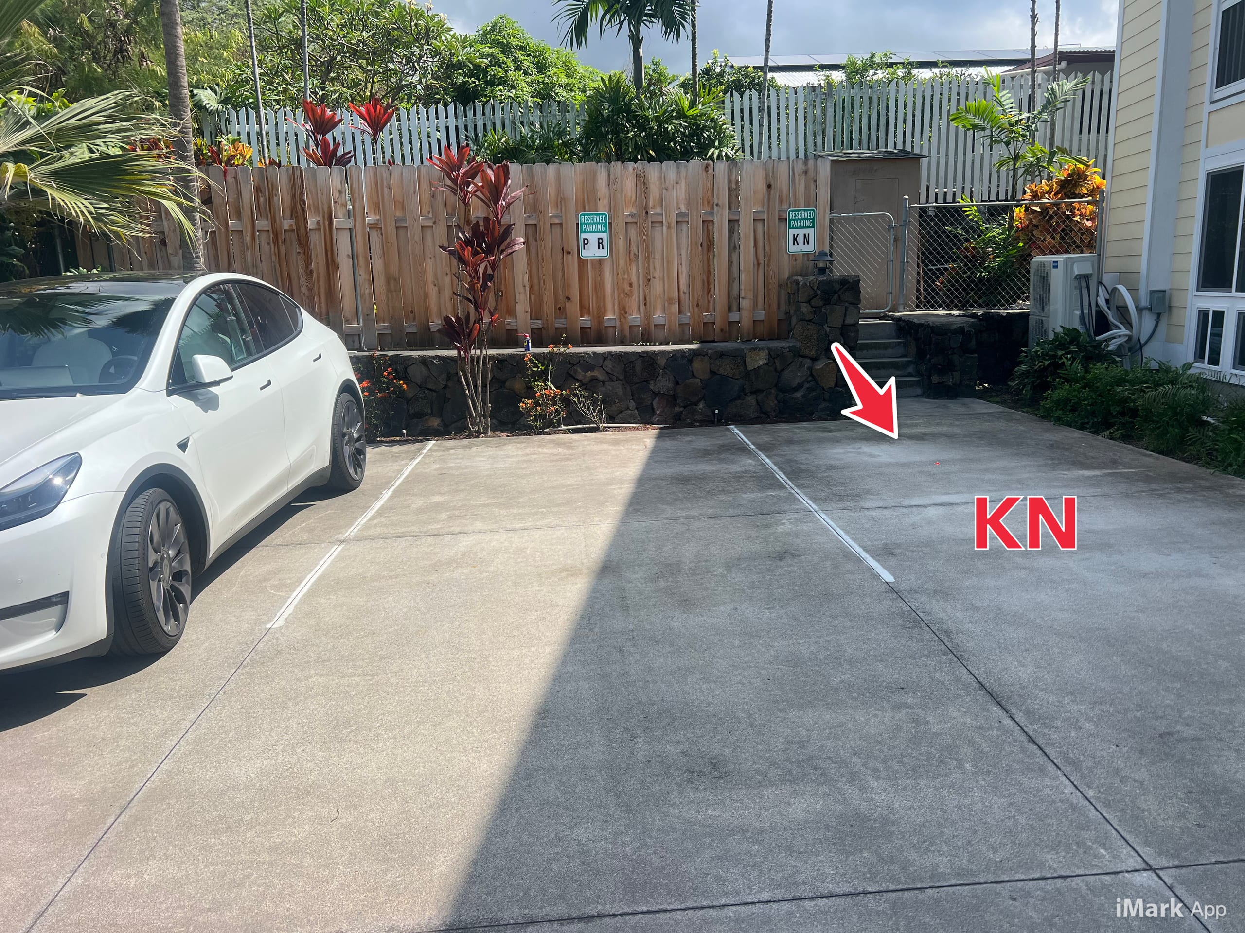 Kona Nook - Cozy Studio with Island Warmth - Photo 16
