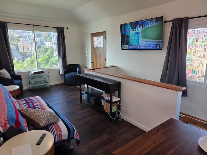 Cozy Historic Mission Hills Home Now Available - San Diego, CA