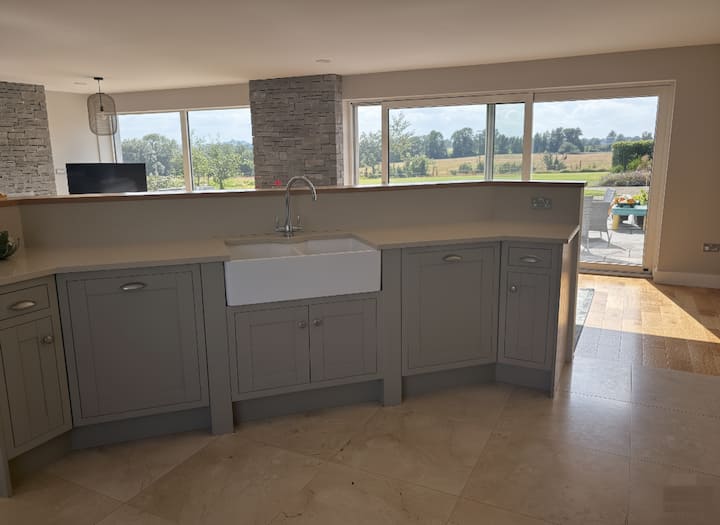 Large House In The Heart Of The Boyne Valley. - Kells