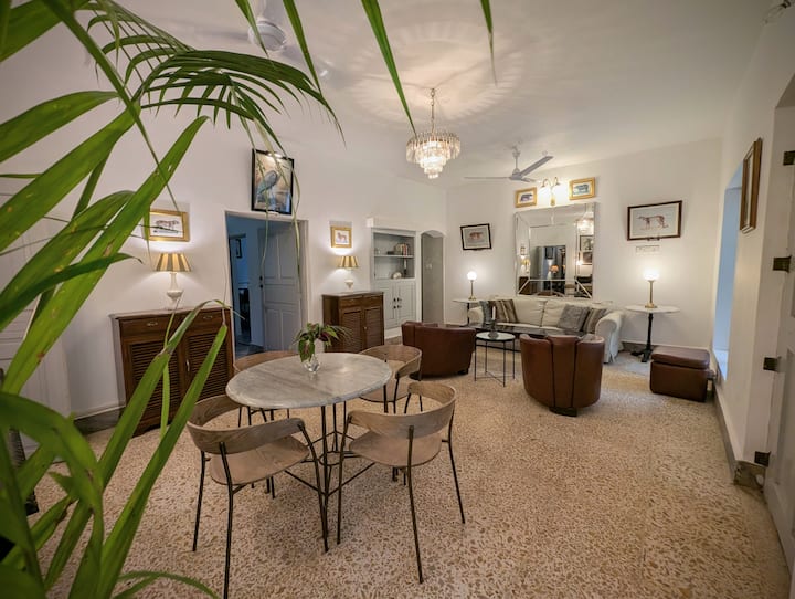 Living room image 1