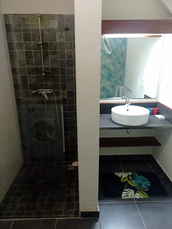 Agréable Appartement Proche De La Plage - Saint-Leu