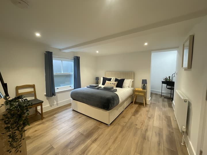 Newly Renovated | Two Minutes To Beach & Shops - Swanage