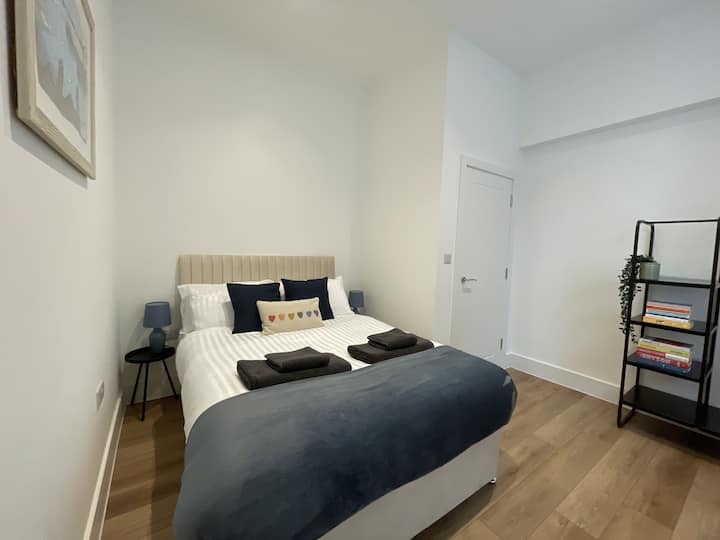 Newly Renovated | Short Walk To Beach & Shops - Dorset