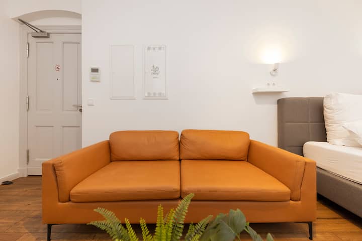Great 1-room Apartment In Prenzlauer Berg - Berlín