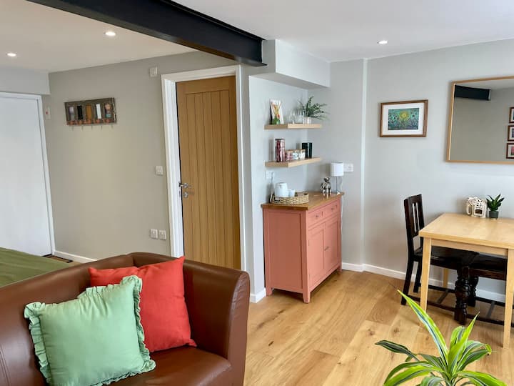 The Hitchin Hideaway Annexe (Free Parking) - Stevenage