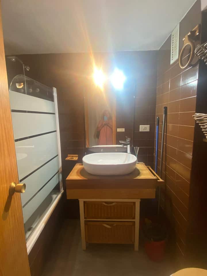 Habitación En Piso Compartido - Benasque