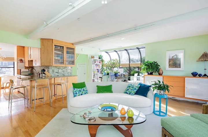 Southampton 2 Bedroom 2.5 Bath Townhome - Hamptons, NY
