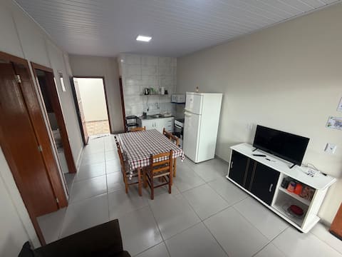 Top performing Airbnb: Casa Arara Azul, 500 meters from the beach and the town center in Balneário Arroio Do Silva