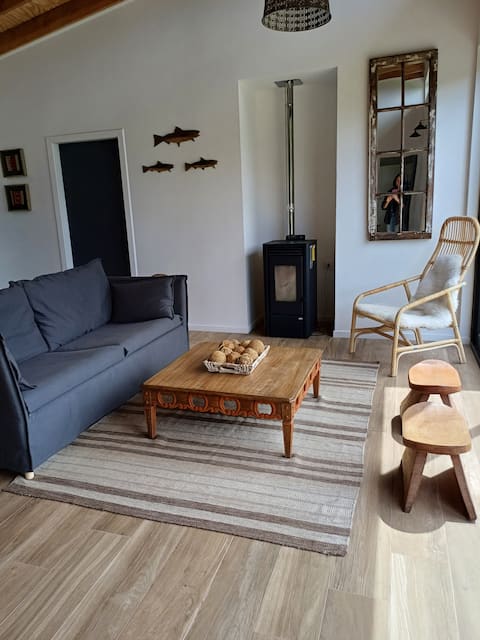 Top performing Airbnb: Accommodation in a natural environment and views in Llanquihue